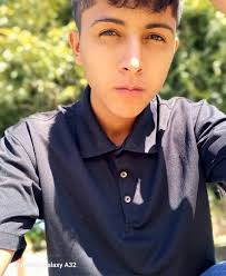 🌟 La ciudad es tuya con Traxx o Defender. ¿Cuál preferís? Decidite y  empezá a rodar. 📲 Contactanos para saber más.