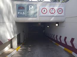 As roma vs sevilla fc live is gridiron club friendly soccer free 2021 played by as roma vs sevilla fc teams in the. Avenida Avenida De Roma Parkplatz In Sevilla Parkme