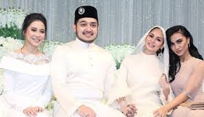 Memperkenalkan baju melayu slimfit urban terbaru dari auramen! Tiada Istilah Saya Nak Overshadow Pengantin Dikritik Baju Sama Warna Farah Nabilah Beri Penjelasan