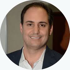 Rocco Morelli's Instagram, Twitter & Facebook