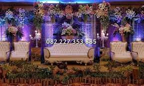 Merupakan salah satu produk unggulan kami dari warna dekorasi, produk yang kami tunjukan kepada anda adalah sebuah produk yang cocok sebagai salah satu koleksi perabot dekorasi pelaminan anda.didesain sehingga memberikan kesan elegan. Jual Kursi Pelaminan Wing Chair Ke Medan