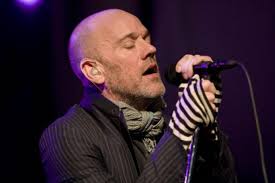 R.E.M. i njihov pjevač kao zaštitini znak