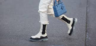 Ihr könnt euch auch auf mein blog mit mehr outfits inspirieren. Winter Trend Weisse Stiefel