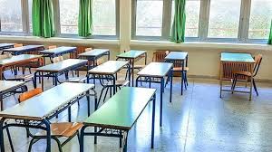 Η αρχαία ελλάδα υπήρξε ένας από τους εκπαιδευτές του κόσμου.τα διανοητικά, αισθητικά και πολιτικά επιτεύγματα της κλασικής ελλάδας μαγεύουν εδώ και αιώνες τους μελετητές του δυτικού πολιτισμού. Koronoios H Kybernhsh E3etazei To Kleisimo Twn Sxoleiwn Se Olh Thn Ellada