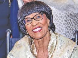 Betty Lineberry's Instagram, Twitter & Facebook