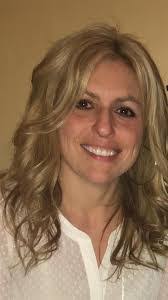 Lisa Tortora's Instagram, Twitter & Facebook