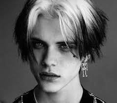 Black And White Pictures Of Famous People On Tiktok Noen Eubanks Tiktok Star And Social Media Personality In 2020 Cute Emo Boys Pretty People Hot Emo Boys