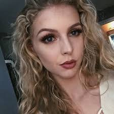 Kate Dunlap's Instagram, Twitter & Facebook