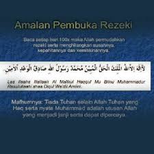 Tawakal adalah memohon pertolongan, sedangkan penyerahan diri secara totalitas adalah salah satu bentuk ibadah 4. Doa Menjadi Peniaga Muslim Yang Berjaya Doa Muslim Solat