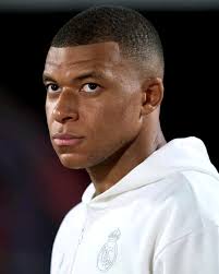 I'm sure others were listening to Taylor but when you are suffering with  depression you hide it every well. 😓