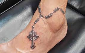 Tatuajes De Rosarios Con Su Significado Disenos E Ideas Tatuing