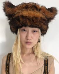 Charlotte Knowles 22