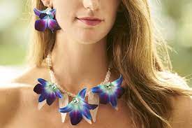 How To Make A Fresh Orchid Necklace And Earrings Petal Talk Orchid Jewelry Orchid Earrings Flower Earrings Diy