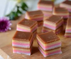 Berikut ini merdeka.com menyajikan sederet resep kue talam. Sedap Sangat Mudah Aneka Resipi Kuih Talam Tradisional Untuk Berbuka Moreh