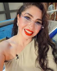 🎥 Kathy Heredia Flores en su sección #TuButaca, presentando lo mejor del  cine mexicano que se transmite por #TelevisaDelGolfo . #Tampico #Televisa  #Familia