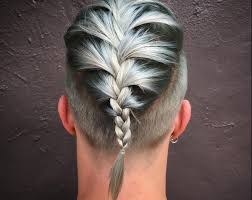 Si vous aimez nos vidéos, si vous n. Coiffure Zoom Sur La Tendance Manbraid La Tresse Pour Homme Puretrend