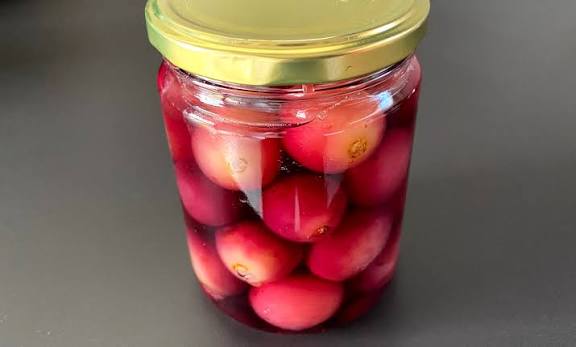 Grapes in Syrup