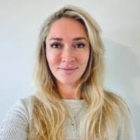 Madelyn Austin's Instagram, Twitter & Facebook