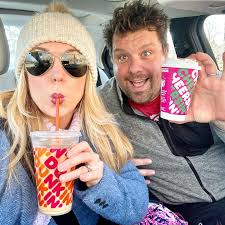 2 Strand Twist Braid 🥰 This is a super easy hair tutorial. All you need to  know how to do is twist hair, and pull hair sections in as you twist. Just