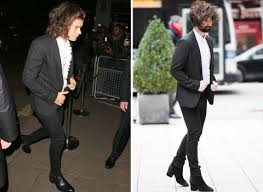 Harry styles's boots one direction saint laurent chelsea boots these pictures of this page are about:harry styles chelsea boots. See What Happens When A Normal Guy Dares To Dress Like Harry Styles