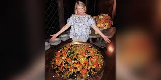 When available, we provide pictures, dish ratings, and descriptions of each menu item and its price. Martha Stewart Shares Dinner Party Entertaining Tips And Tricks