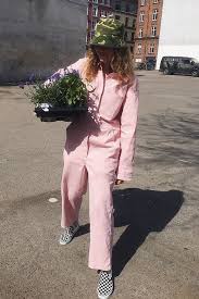 7 Influencers Who Have Perfected The Art Of The Fashion Uniform Fashion Uniform Fashion Timeless Fashion