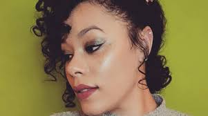 The Queen Of Featurings