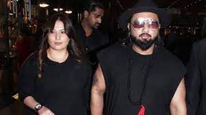 We did not find results for: Yo Yo Honey Singh With Wife Shalini Spotted At Mumbai Airport Youtube