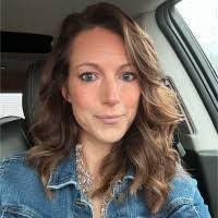 Casey Mahoney's Instagram, Twitter & Facebook