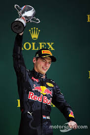 Max Verstappen Red Bull Racing Celebrates His Third Position On The Podium Sporter Knappe Jongens Voetbal