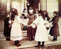 Juegos de antes y ahora para niños. 51 Ideas De Juegos De Antes Y Ahora Juegos Epoca Colonial Juegos Tradicionales