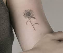 Cool Black And White Sunflower Tattoo Ideas You With To Have 21 Aksahin Jewelry Tattoos Dainty Tattoos Sunflower Tattoo