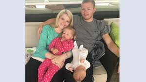Check spelling or type a new query. Elizabeth Smart Shares Adorable Family Photo And All The Reasons She S Grateful