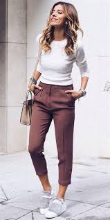 29 Stylish And Cute Casual Spring Outfits Ideas For Women 2020 Fashiontowear In 2020 Spring Outfits Casual Summer Work Outfits Casual Work Outfits