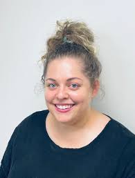 What podiatrist in Barrie offers direct billing to Sunlife insurance?