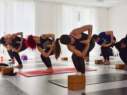 The Best Online Yoga Classes For Streaming At Home