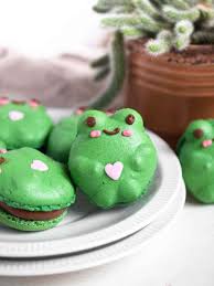 In large bowl, beat reserved pineapple juice, milk, sugar and pudding mix for 2 minutes. Tiktok Frog Macarons Catherine Zhang