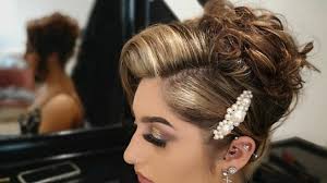 I migliori tagli capelli per donna vicino a me a Mahon, Cork