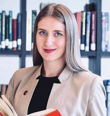 Court Administrator Newsletter13thEdition2022.indd