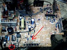 Nilainya dibagian lain pernah juga memperbaiki sebuah tv merk lg dengan kerusakan mati stanby, setelah di cek penyebabnya. Kerusakan Tv Tabung Lg