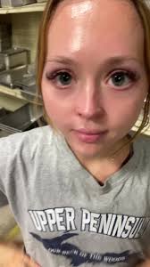 Katelyn Fox (@katelynfox.12)