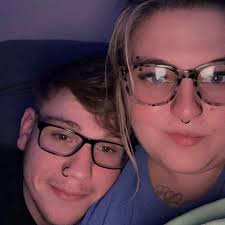 Estimate for replacing a damaged front house gutter