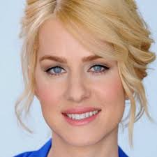 Stream episode Amy Farah Weiss and Clair Farley by The Michelle Meow Show  podcast