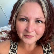 Holly Dunbar is at COLOR ME CRAZY.