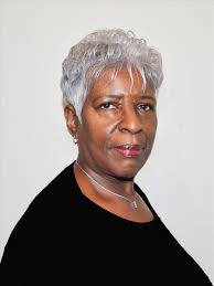 Janice Bragg's Instagram, Twitter & Facebook