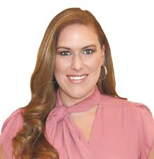 Kristin Jay's Instagram, Twitter & Facebook