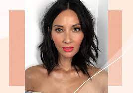 If your eyes are dark brown, try using a blue bright color like cobalt or royal blue and use purple for eyes that have flecks of hazel in the eye. These 25 Makeup Looks Were Created To Make Green Eyes Pop