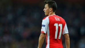 Manzara mesut ozil türk bayragi besiktas kurt atatürk türkiye pelkas altay bayındır luiz gustavo. Mesut Ozil 4k