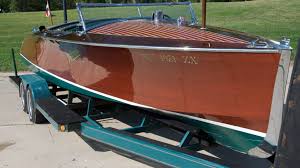 Hacker craft is the name given to boats built by the hacker boat co. 1932 Hacker Craft 28 Runabout S140 Winsted 2010