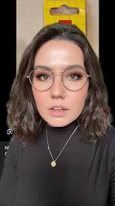 Tabatha Castillo's Instagram, Twitter & Facebook